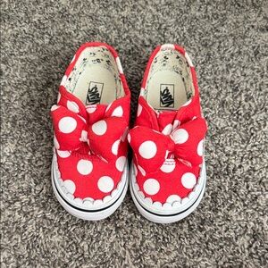 Vans Limited Edition Minnie Mouse Slip Ons